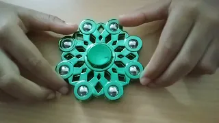 Big size 8 sided metal spinner green