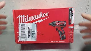 Milwaukee M12 screwdriver