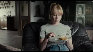 ANDREA LÄSST SICH SCHEIDEN - Teaser "Kuchen" - Ab 4. April 2024 im Kino.