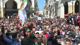 Algérie : le Hirak s'insurge contre les élections législatives anticipées