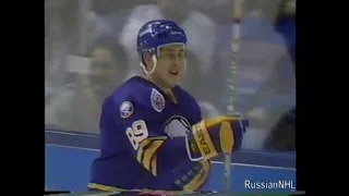 Alex Mogilny's sick goal vs Islanders (14 nov 1992)