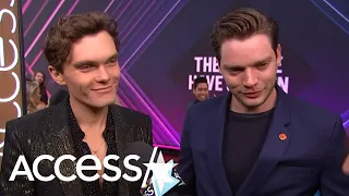 'Shadowhunters' Dominic Sherwood And Luke Baines Rave About The #ShadowFam