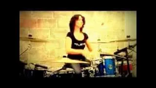 Emmanuelle Caplette On Drum 2010: Crazy In Love