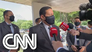 "Não fui convidado, não fui chamado", diz Mourão sobre reunião ministerial | VISÃO CNN