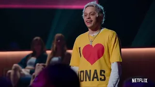 Pete Davidson roast Jonas brothers / kindly watch the show on Netflix