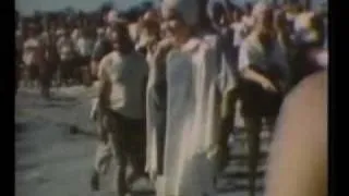 Marilyn Monroe  RARE HOME FOOTAGE   Some Like It Hot  set.flv