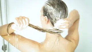 Stimulez la pousse de vos cheveux avec le Shampooing Actif et le Thérapie Anti-Chute Premium