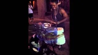 Side walk entertainer drums Bruno Mars song