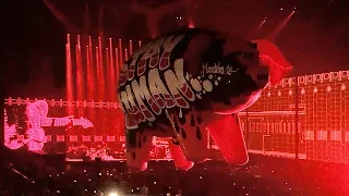 Roger Waters - Pigs (Three Different Ones) Manchester Arena