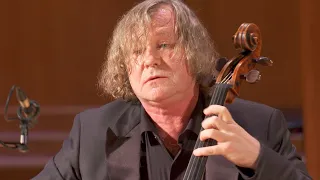 Играет А. Князев / A. Kniazev performs Bach