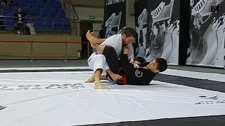 Амир Юлдашбаев vs Артур Устарханов ABU DHABI GRAND SLAM JIU-JITSU WORLD TOUR MOSCOW 2019