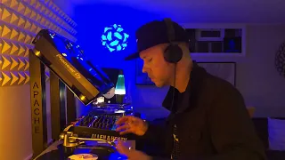 Deep House Vinyl Dj Set : Blake Andrew : Live | Dj Frequencies