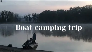 overnight boat camping trip