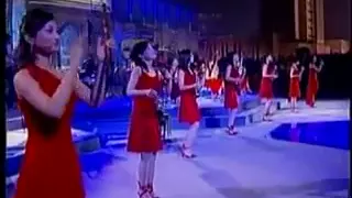12 Girls Band - Freedom (Live From Shanghai)