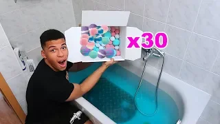 EXPERIMENT - 30 BADEBOMBEN VS BADEWANNE !!! | Kelvin und Marvin