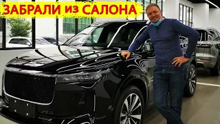 Li One забрали из салона. Китайский электромобиль