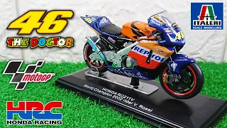 Diecast Miniatur Italeri MotoGP Repsol Honda RC211V Valentino Rossi Skala 1/24