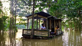 Camping hujan deras || Membangun rumah terapung dari bambu di sungai besar