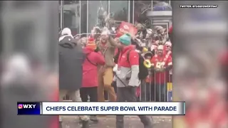 Fisher reprises beer celebration at Chiefs Super Bowl parade