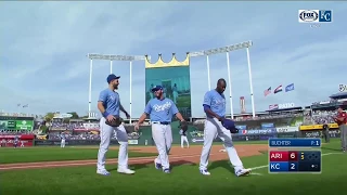 Hosmer, Moustakas, Cain and Escobar exit Royals' season finale in unison