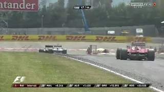 Pastor Maldonado overtake on Kimi Raikkonen Spanish GP 2012