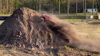 Upgraded Arrma Outcast 8S Goes full cyclone mode! 🌪  Front diff “quick fix” fails!