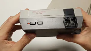 Mini Retro Game Console