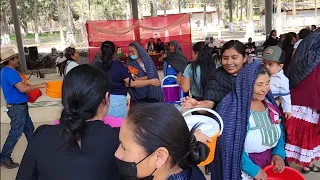 Festejando el Día de las Madres en San Juan Mixtepec Juxtlahuaca Oaxaca México Región Mixteca