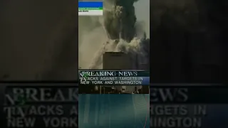 Драматическое падение башни в Нью Йорке в прямом эфире -11 сентября 2001 года