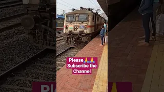 WAP 7 Loco Mass Entry 🔥🔥 #shorts #indianrailways #travel #hyderabad #train#kaghaznagar