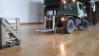 RC Unimog 1:10 Palettenhebel