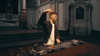 Mike Williams live from a church in Amsterdam (Musical Freedom InsomniacTV Showcase)