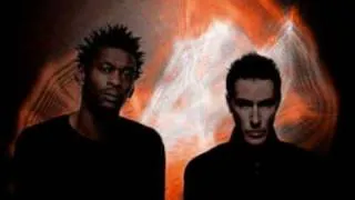 Massive Attack - Danny The Dog (iTunes 'Selected')