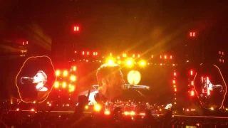 Coldplay- Fix you. Melbourne 2016