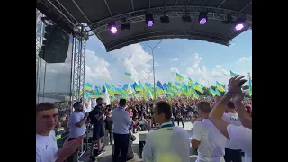 ЗБІРНА УКРАЇНИ ВЖЕ У КИЄВІ! ЗУСТРІЧ З ФАНАТАМИ!