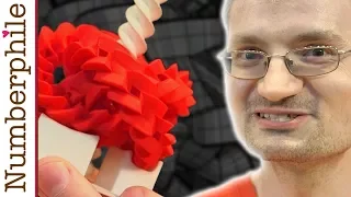 Three Gears are Possible - Numberphile