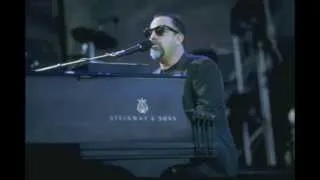 Billy Joel - Disc 2 - Track 9: Piano Man (Live 1993)