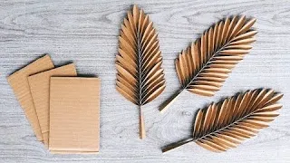 A leaf made of cardboard by 2neart