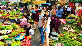 Mixed Fresh Street Food Market in Phnom Penh Cambodian - Breakfast, Vegetables, Fish, Shrimp &More