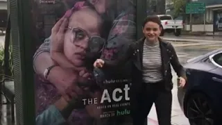 Joey King “Maybe I shouldn’t hump the air” LOL WHY