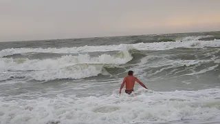 Пляжный сезон. Купаемся круглый год. Ноябрь 21./Beach season. Swim all year round. November 21.