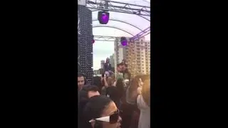 Justin Bieber sings Hold Tight & All That Matters at Fox FM World Famous Roof Top, September 28 2015