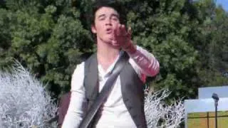 Jonas Brothers 2008 Disney Christmas Parade Live Taping Sneak Burnin' Up Peak Disneyland