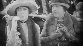 Lady Windermere's Fan (Ernst Lubitsch, 1925): At the races