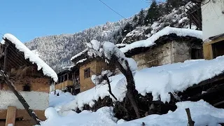 Heavy Snowfall in Nepali Mountain Village l। Himalayan Village Life।।Unseen Nepal