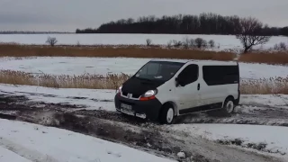 Renault Trafic - Тест драйв зима