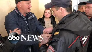 Russia targets Jehovah’s Witnesses with arrest, raiding of homes