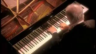 Beethoven | Piano Sonata No. 5 in C minor | Daniel Barenboim