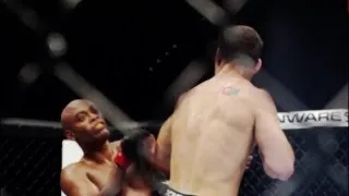 Chris Weidman KO's Anderson silva