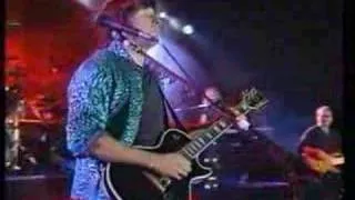 Bon Jovi - My guitar lies bleeding in my arms(live)-19-05-96